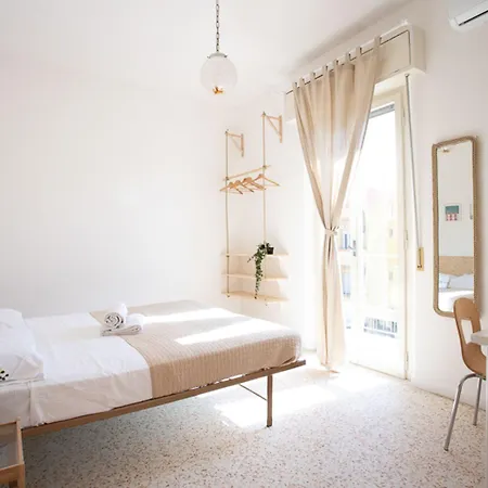 Ξενοδοχείο Shaka 2*